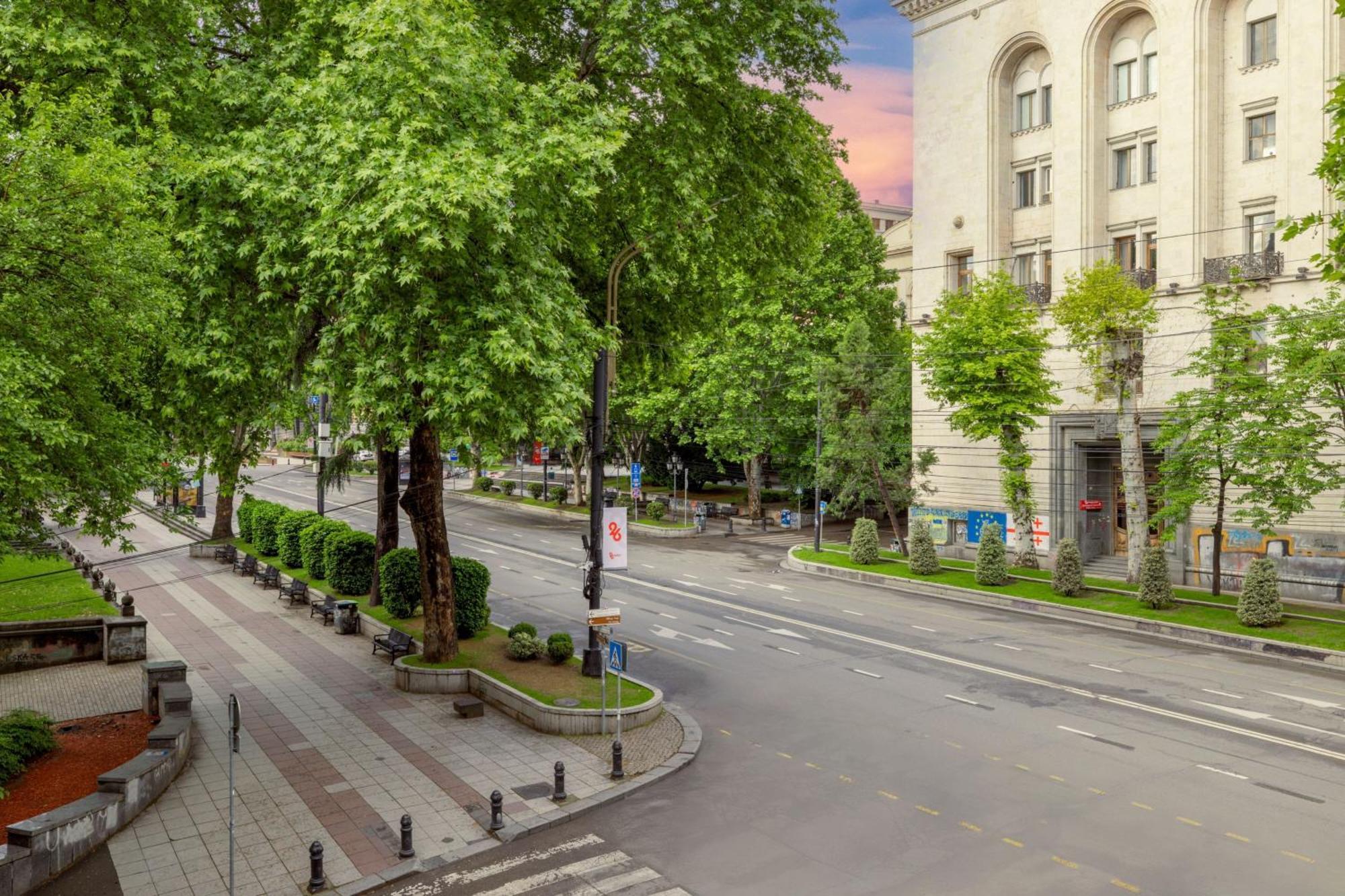 Tbilisi Marriott Hotel Exterior foto